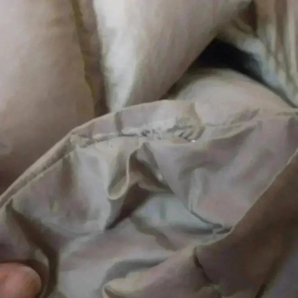 Michael Kors Taupe / Gold Tone Chevron Packable Down Coat Jacket Women's Size M - Picture 12 of 12